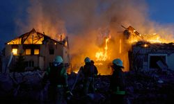 Rusya Harkov'a saldırdı! 3 evde yangın çıktı