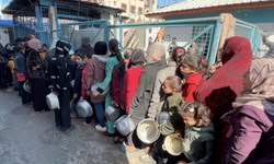 BM, Refah'ta gıda dağıtımını durdurdu