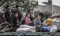 BM'ye göre, Refah'ta yaklaşık 450 bin kişi zorla yerinden edildi
