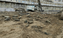 Beyoğlu'nda inşaat alanında 30 havan topu bulundu