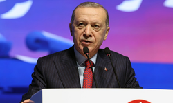 Cumhurbaşkanı Erdoğan: Siyaset milletle omuz omuza sırt sırta vererek yapılır