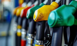 Araç sahipleri sevinçten havalara uçacak! Benzine indirim geliyor...