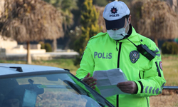 Eskişehir'de abartılı egzozlu ve hatalı park denetimi...