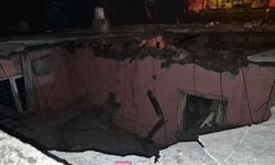 Diyarbakır'da tek katlı binanın tavanı çöktü