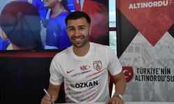 Altınordu yeni transferi Emre Aydınel’i açıkladı