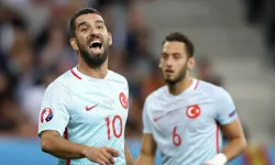 Arda Turan, Hakan Çalhanoğlu'na sahip çıktı! ''Gerekeni yapacaktır''