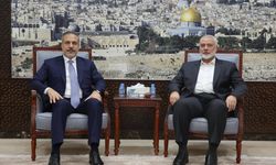 Bakan Fidan, Hamas Siyasi Büro Başkanı Heniyye ile bir araya geldi