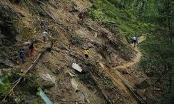 Nepal'de heyelan: Çok sayıda ölü var
