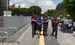 Antalya'da sahte MİT görevlisini jandarma yakaladı