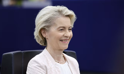 Ursula von der Leyen yeniden AB Komisyonu Başkanı