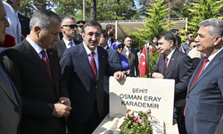 15 Temmuz Şehitliği'nde tören: Kahramanlar kabirleri başında anıldı