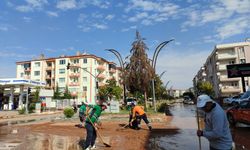 Aksaray’daki yollar göle döndü: 250 ev ile 20 iş yeri zarar gördü