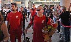 Galatasaray kafilesi Adana'da