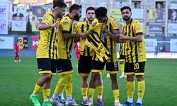 İstanbulspor, Manisa FK'yı 3-2 mağlup etti