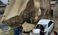 Nevşehir’de sağanak sele neden oldu: Peribacalarından kayalar düştü!