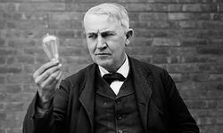 Thomas Edison Kimdir? Ampulü İcat Eden ve Elektriği Yaygınlaştıran Mucit