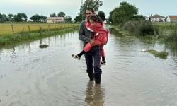 AFAD yağışlarla ilgili son durumu açıkladı! 37 kişi tahliye edildi