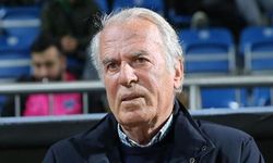 Mustafa Denizli'den Galatasaray ve Fenerbahçe'ye eleştiri! ''Görüntüleri Avrupa için yeterli değil''