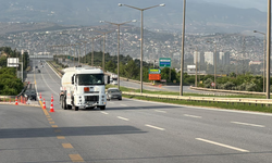 Hatay'da yakıt tankeri işçi servisiyle çarpıştı! 11 kişi yaralandı