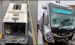 Avcılar İBB Sosyal Tesisler durağında iki metrobüs kaza yaptı