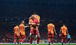 Galatasaray, Alanyaspor'u devirdi! Osimhen taraftarların gönlünü fethetti