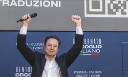 Elon Musk’tan Trump’a destek! Tek başına miting düzenledi