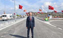 Bakan Uraloğlu “Otoyollardaki fiber ağ uzunluğu 7 bin kilometreyi aştı”