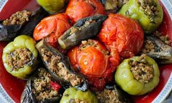 Zeytinyağlı Dolma: Kalorisi ve Faydaları