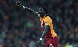 Eski Galatasaraylı Bafetimbi Gomis Futbolu Bıraktığını Açıkladı