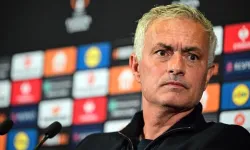 Jose Mourinho'dan Sparta Prag maçı öncesi açıklamalar! ''Gülerek karşılıyorum''