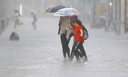 Meteorolojiden turuncu kodlu uyarı! Antalya'nın 6 ilçesinde okullar 1 gün tatil