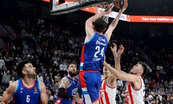 Anadolu Efes sonradan açıldı! Kızılyıldız'ı farklı geçti