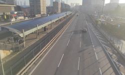 Yılın ilk günü İstanbul'da yollar boş kaldı