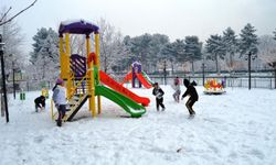 İstanbul'da okullar yarın da tatil edildi