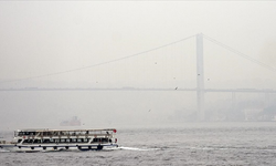 İstanbul Boğazı'nda sis! Vapur seferleri iptal