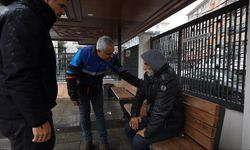 Üsküdar'da kışın sokakta kalan vatandaşlar otellerde misafir ediliyor