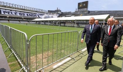 Dışişleri Bakanı Çavuşoğlu, Pele’nin cenaze törenine katıldı