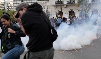 Yunanistan'da Filistin destekçilerine biber gazıyla müdahale!