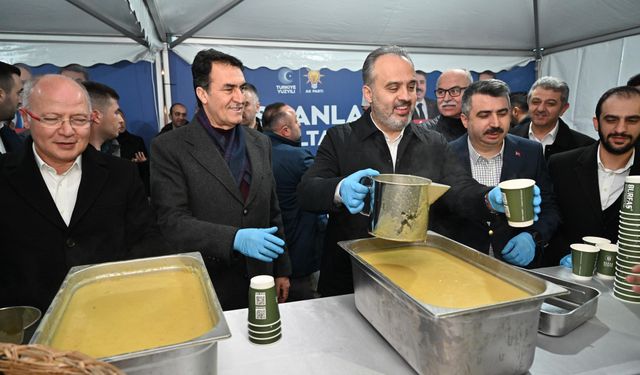 Başkan Aktaş'tan Bursalılara sabah çorbası 