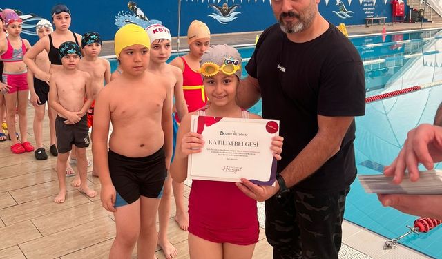 Yüzme bilmeyen 305 çocuğa eğitim verildi   