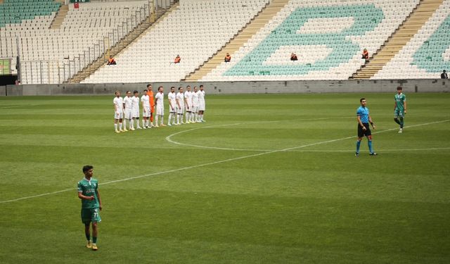 Vanspor FK, Bursaspor maçının 22. dakikasında sahadan çekildi