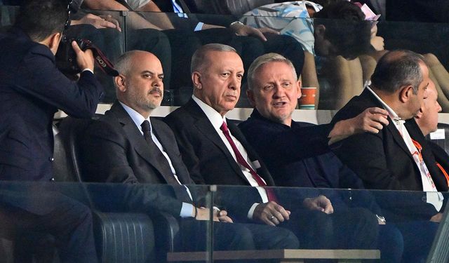 Cumhurbaşkanı Erdoğan İstanbul'da maç izledi