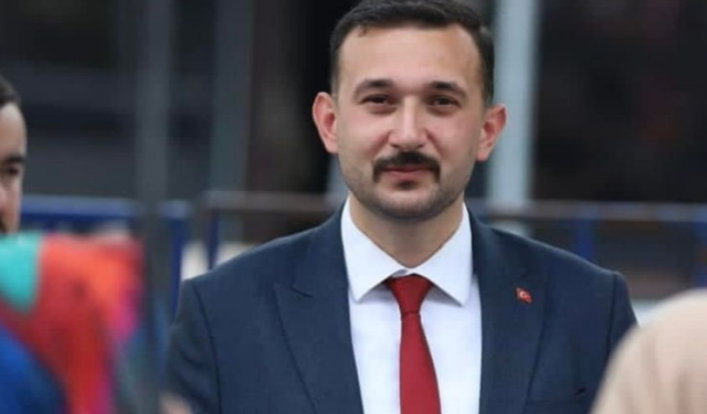 AK Parti Düzce İl Gençlik Kolları Başkanı Küçük yaş haddi nedeniyle görevinden ayrıldı