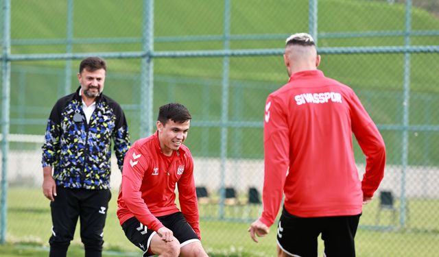 Sivasspor'da yeni sezon hazırlıkları devam etti