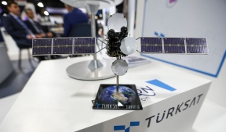 Türk firmaları dünyanın en büyük uydu fuarında ürünlerini görücüye çıkardı