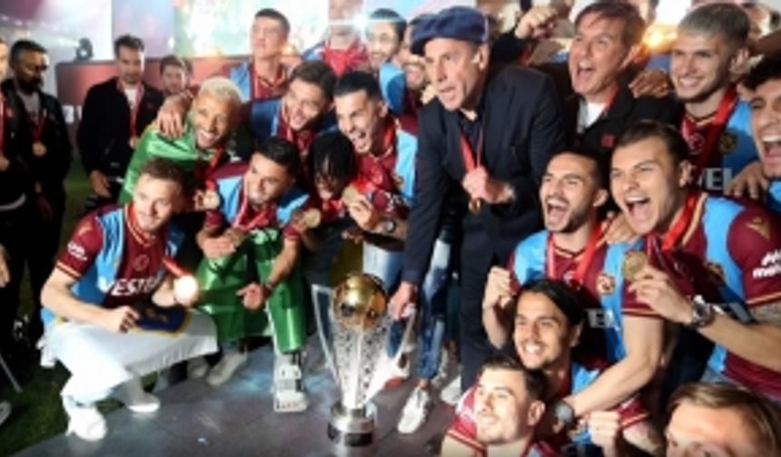 Trabzonspor şampiyonluk kupasını aldı