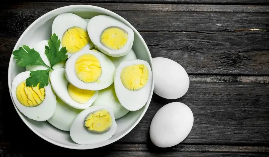 Yumurtanın sarısı mı daha sağlıklı beyazı mı?
