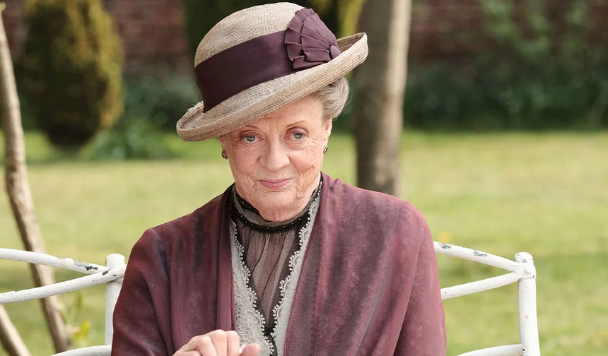 Harry Potter'ın yıldızı ünlü aktris Maggie Smith hayatını kaybetti